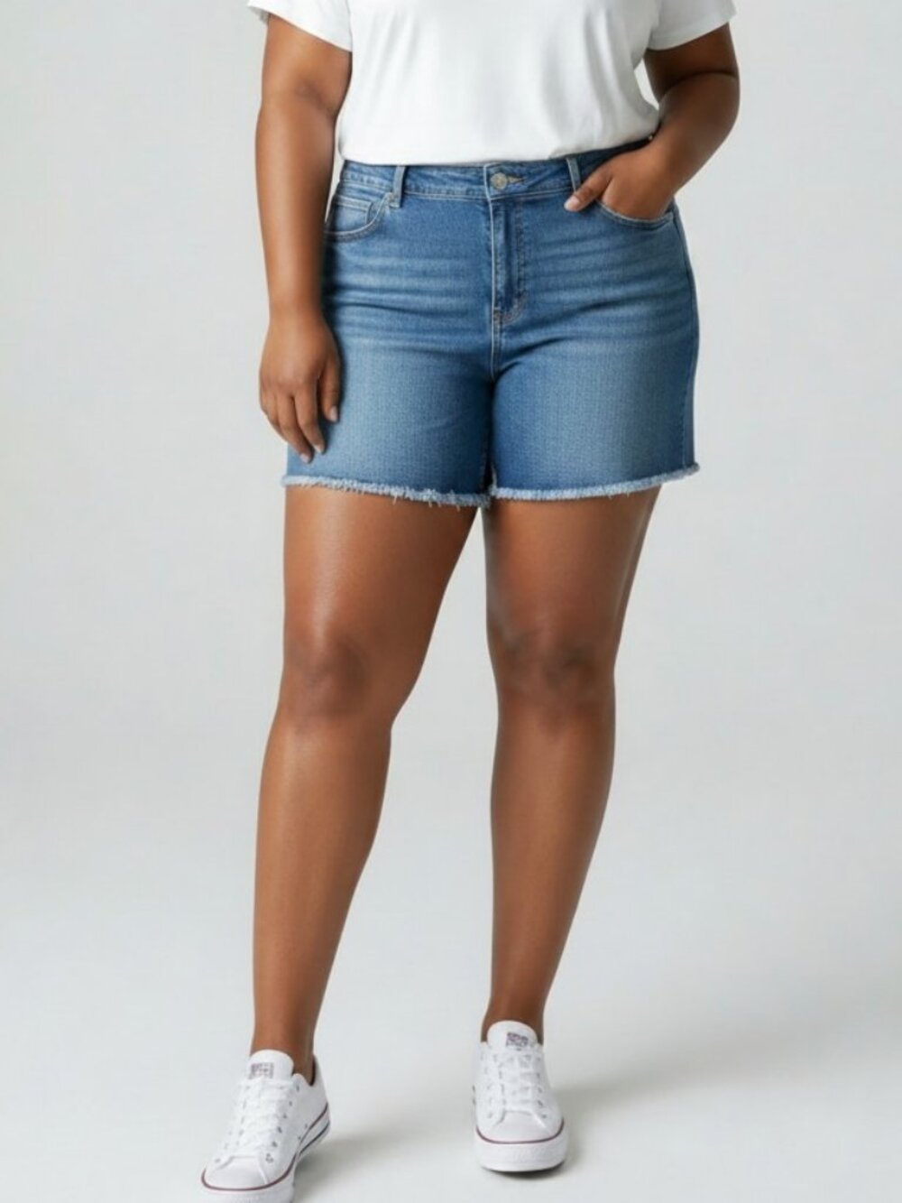 NWT Jessica Simpson Women's Plus Ivy Bermuda Shorts Size 22W Blue Frayed Hem